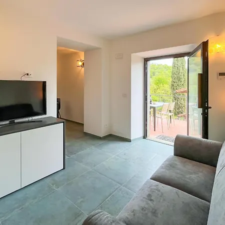 L'abete-gemme Del Casentino Apartmán